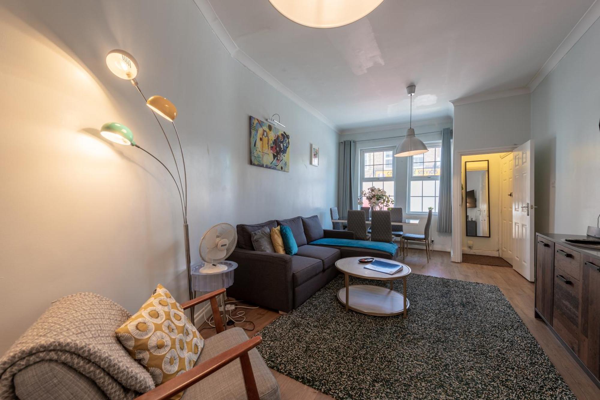 Spacious Comfy 2Br Flat Londres Extérieur photo