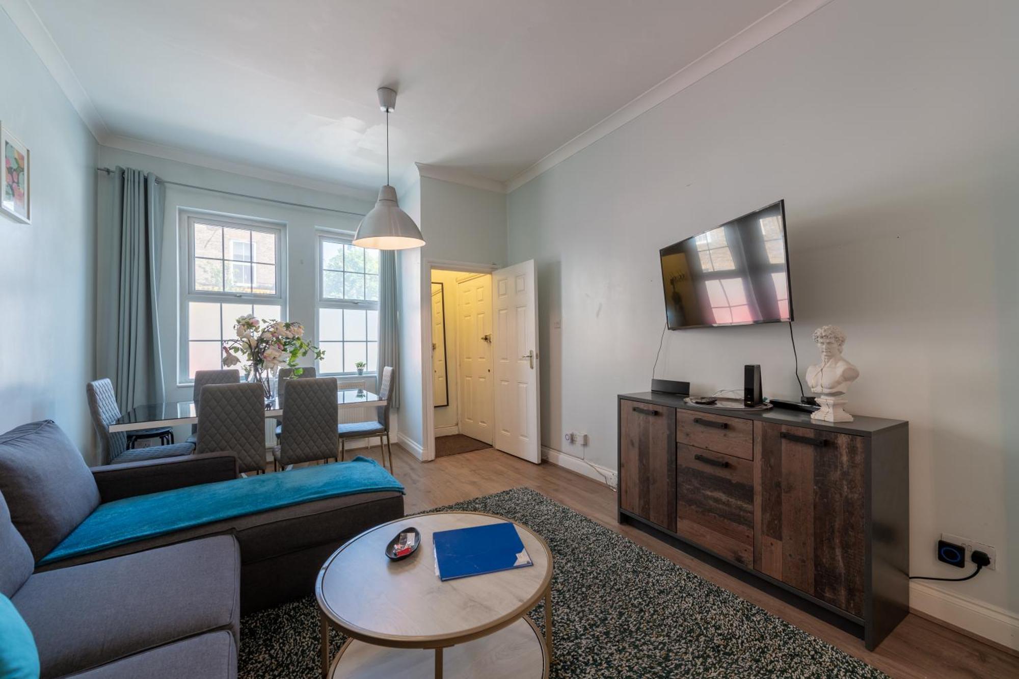 Spacious Comfy 2Br Flat Londres Extérieur photo