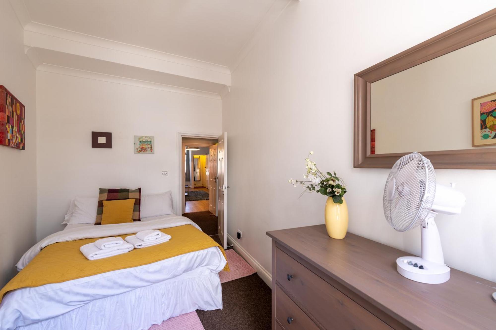Spacious Comfy 2Br Flat Londres Extérieur photo